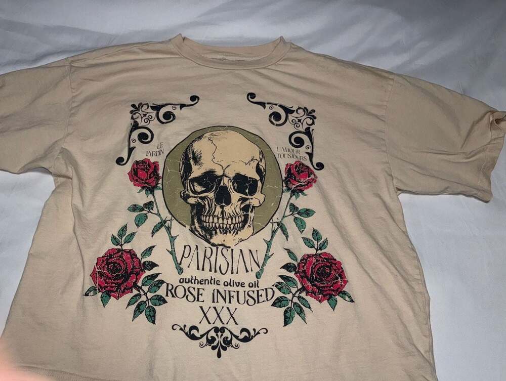 Modish Rebel Parisian Rose Infused Skull Graphic Tee - Tan